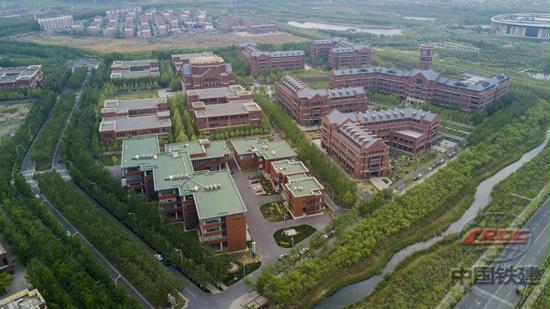 003新建天津铁道职业技术学院教学楼及附属市政工程.jpg